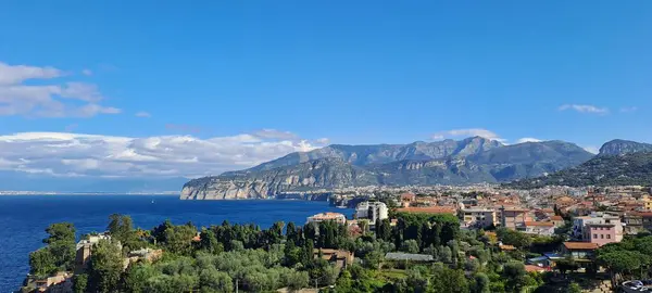Güney İtalya 'daki Sorrento şehri