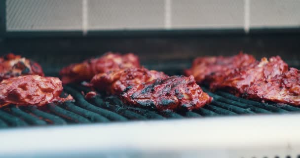 Tandoori Chicken Cooking Barbecue Girato Raw Una Cinepresa — Video Stock