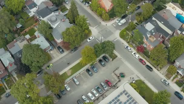 Luftaufnahme Von Wohngebieten Einer Großen Großstadt Filmmaterial — Stockvideo