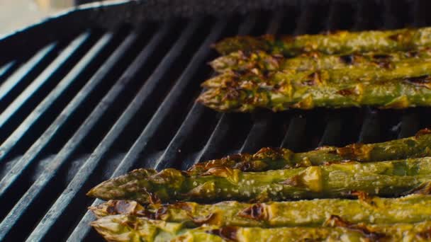 Cooking Asparagus Grill Cinematic Footage — Stock Video