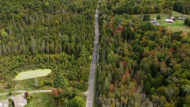 Aerial Establishing Shot Beautiful Country Road Late Summer Early Fall — Stock Video