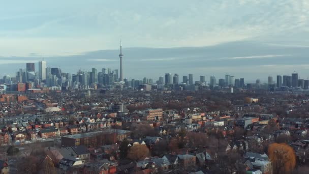 Aerial Establishing Scatto Quartiere Toronto West End Nel Tardo Autunno — Video Stock