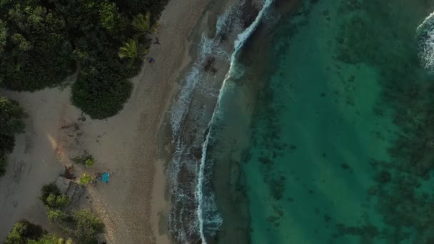 Establecimiento Plano Playa Mar Chiquita Beach Puerto Rico Hora Mágica — Vídeos de Stock