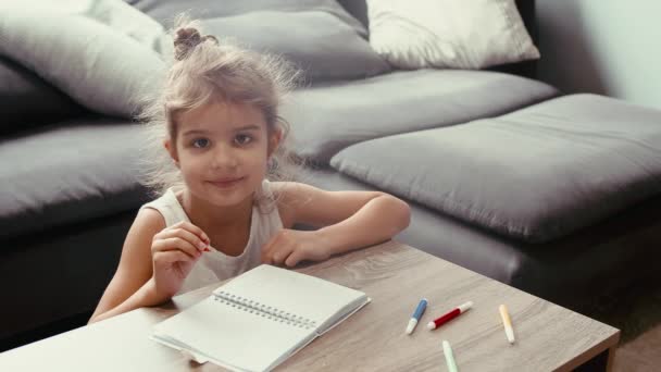 Adorable Year Old Girl Home Engrossed Her Colouring Activity Using — Stock Video