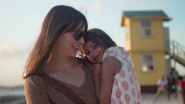Geschätzte Momente Einer Mutter Und Ihrer Jährigen Tochter Die Ein — Stockvideo