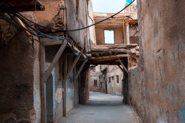 Suriye 'nin eski Şam şehrinde dar bir sokak ,