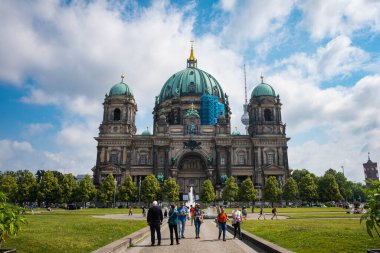 Berlin, Almanya - 02 Haziran 2024: Berlin Katedrali (Berliner Dom)