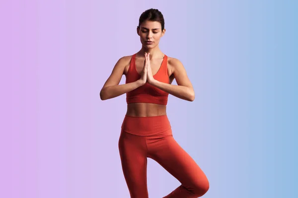 Slim Young Female Red Sportswear Meditating Hands Namaste Mudra Eyes — Stock Photo, Image