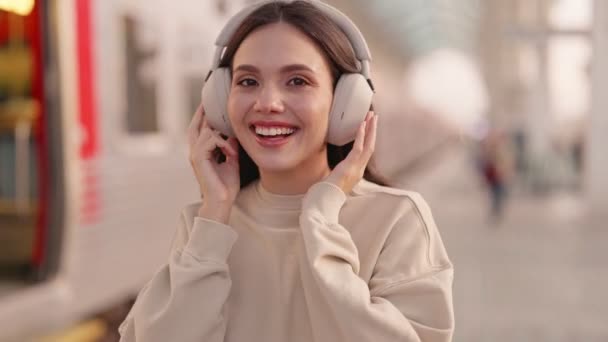 Immerse Tranquility Beautiful Girl Experiences Magic Noise Canceling Headphones Showcasing — Stock Video
