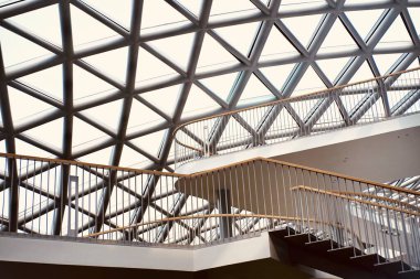 Modern desen Mimarisi, Miracle of Natural Rayong, FLORA EXHIBITION Hall, PTTLNG, Tayland 'daki modern binaların ön cephe ışıklarını ayrıntılarıyla anlatıyor..