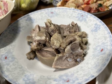 Domuz Dili Güveç Sokak Tayland Yemeği.