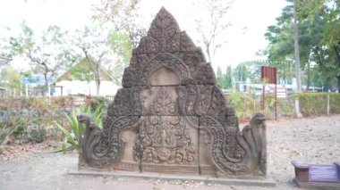 Prasat Phanomrung Tarihi Parkı yakınlarındaki Prasat Phanomrung Şatosu, Tayland 'daki Prasat Muang Tam antik Khmer tapınağında..