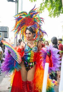 Korat Onur Yürüyüşü 2024, 9 Haziran 2024 tarihinde, Tayland 'da Nakorn Ratchasima cinsiyet eşitliği ve aynı cinsiyet evlilik yasası kampanyası için gurur ayıydı..