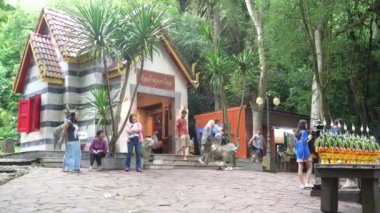 Chao Pho Suea Tapınağı Khao Yai Kutsal Yeri Tayland Yayınevi, 16 Aralık 2025 Nakorn Ratchasima Tayland.