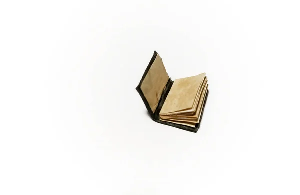 Книжки Игрушками Белом Фоне Миниатюрные Книги Белом Фоне Красивые Маленькие — стоковое фото