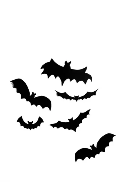 Fekete Papírból Készült Denevérek Fehér Alapon Barkácsoló Denevérek Halloweenkor Halloween — Stock Fotó