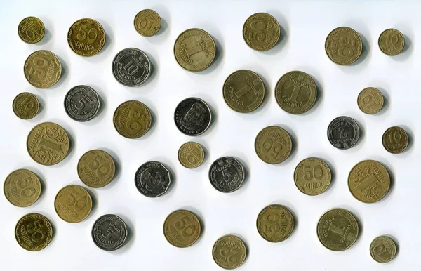 Tło Ukraińskich Monet Hrywien Białym Tle Zdjęcie Ukraińskiej Waluty — Zdjęcie stockowe