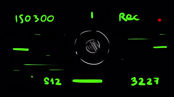 绿色卡通浩大界面的摄像机 双筒望远镜 夜视装置 动画中的绿色变化值 脉动的红色按钮 带有Alpha信道的4K中的股票视频检测仪 — 图库视频影像