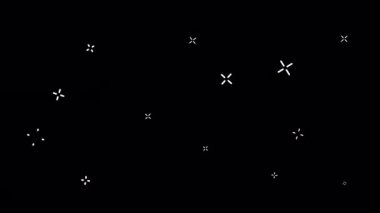 Siyah ekrandaki beyaz çizgilerin çizgi filmdeki parıltısının animasyonu. Çapraz hareketli ışıltılı yüzey. Yeni, temiz, güzel kavramı. Alfa kanallı 4K 'da küçük hareketli havai fişekler..