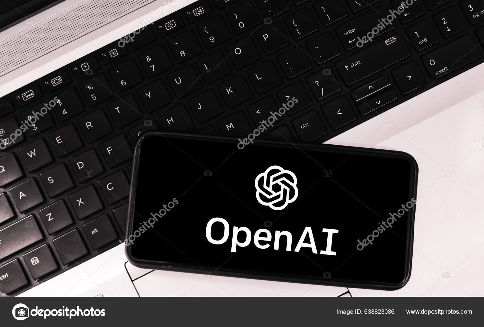 how to open mobile screen on laptop