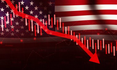 Düşen Amerikan Ekonomisi kavramı. Kırmızı grafik düşüyor ve bayrak sallanıyor. Amerikan ekonomisi arka planda bayrağın çekilmesiyle batıyor