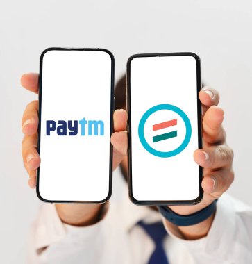 Paytm, Bharatpe 'a karşı ünlü ödeme modu karşılaştırması, Fintech editör geçmişi. Hindistan 'ın ünlü ödeme yöntemi karşılaştırması