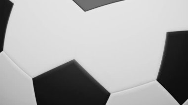 Yeşil ekranda anahtarlama için büyük futbol topuyla spor geçiş efekti. Futbol geçiş sahnesi canlandırması kusursuz döngü.