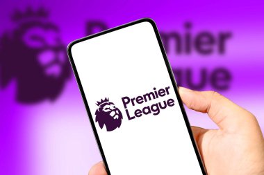 Mobile Phone 'da Futbol Premier Ligi' ni izliyordum. Arkaplanda Görüntü Aslanı vardı. Spor illüstrasyon geçmişi