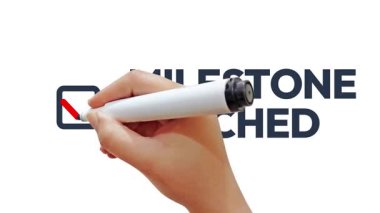 Bir el kırmızı kutuya tıklıyor, kilometre mağazası olan 4K görüntüler tipografiye ulaştı