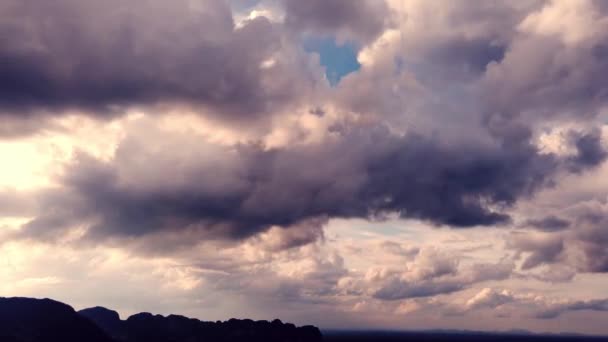 时间流逝的视频天空和夏天的云彩 — 图库视频影像
