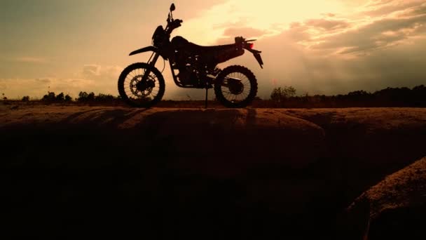 Motocross Rower Górze Godzinach Wieczornych Hobby Idee Wolności — Wideo stockowe