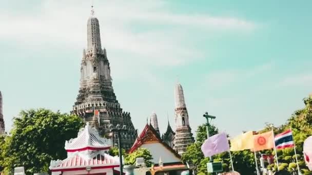 Koncepcja Niesamowitej Tajlandii Phra Prang Wat Arun Satha Słynnej Atrakcji — Wideo stockowe