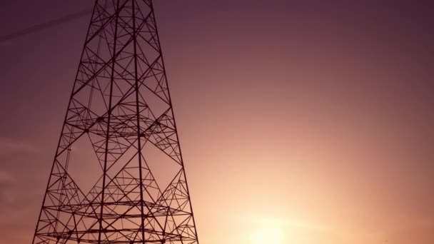 Koncepcja Bezpieczeństwa Energetycznego Kryzysu Energii Elektrycznej Nowe Wieże Przesyłowe Wysokiego — Wideo stockowe