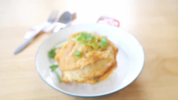 Omelet Rice Super Economical Food Popular All World Fried Egg — Stock Video