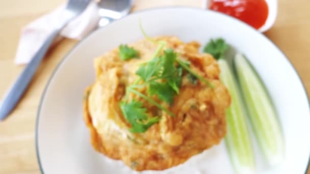 Omlet Pilavı Tüm Dünyada Popüler Süper Ekonomik Yiyecekler Kızarmış Yumurta — Stok video