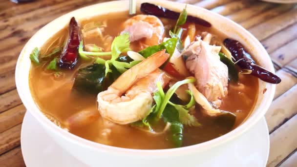 Концепция Тайской Кухни Tom Yum Kung Является Блюдо Которое Можно — стоковое видео