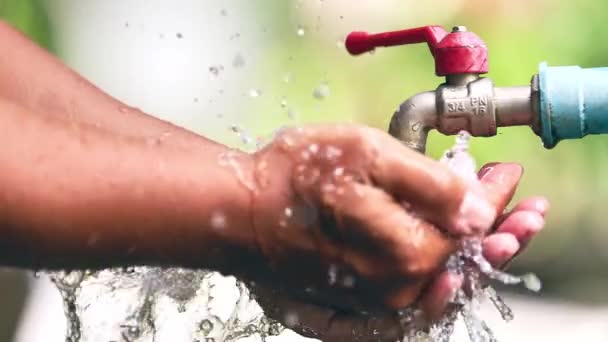 Pure Water Pouring Male Hands Water Drops Water Resources Earth — Stock Video