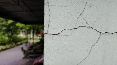 Betondaki çatlak