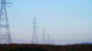 yüksek gerilim elektrik Kulesi