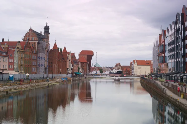 Gdańsk Polska Miasto Europa Rzeka Miasto Europa Architektura Miasto Pejzaż — Zdjęcie stockowe