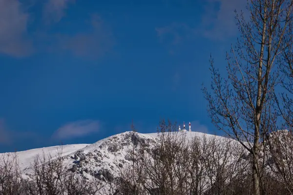 ...İspanya 'da Madrid yakınlarındaki Sierra de Guadarrama dağ sırasının manzarası.