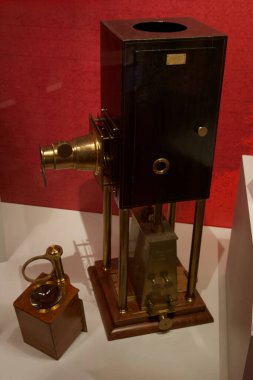 Antik insan kültürüyle ilgili tarihi bir müze eşyası, antik çağlardan kalma yararlı bir eşya.