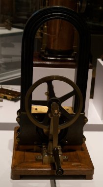 Antik insan kültürüyle ilgili tarihi bir müze eşyası, antik çağlardan kalma yararlı bir eşya.