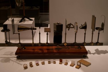 Antik insan kültürüyle ilgili tarihi bir müze eşyası, antik çağlardan kalma yararlı bir eşya.