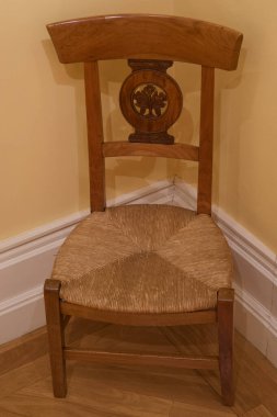 Antik insan kültürüyle ilgili tarihi bir müze eşyası, antik çağlardan kalma yararlı bir eşya.