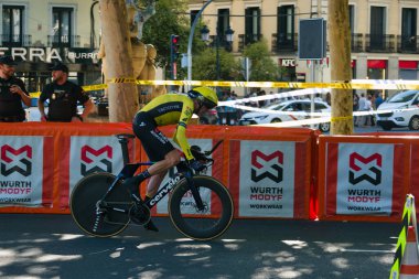 Madrid 'de Vuelta a Espaa' da zaman denemesinde bisikletçi.