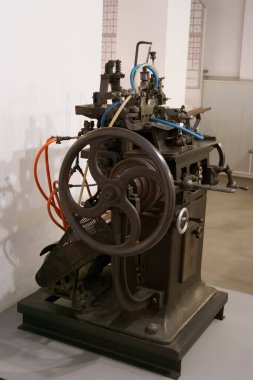 20. yüzyıl matbaası, profesyonel baskı için bir yazıcı aygıtı