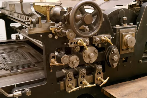 20. yüzyıl matbaası, profesyonel baskı için bir yazıcı aygıtı