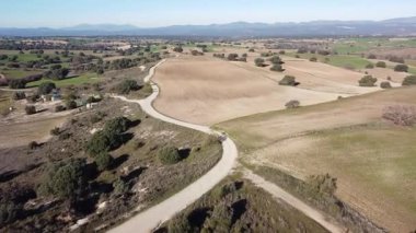 İspanya 'daki tarlaların peyzaj drone görüntüsü