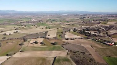 İspanya 'daki tarlaların peyzaj drone görüntüsü